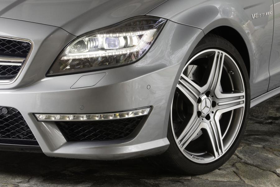  Mercedes-Benz CLS63 AMG 2011 года  (фото 131 из 199)